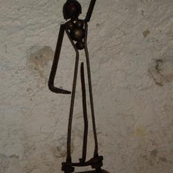 Ballerina nel prato